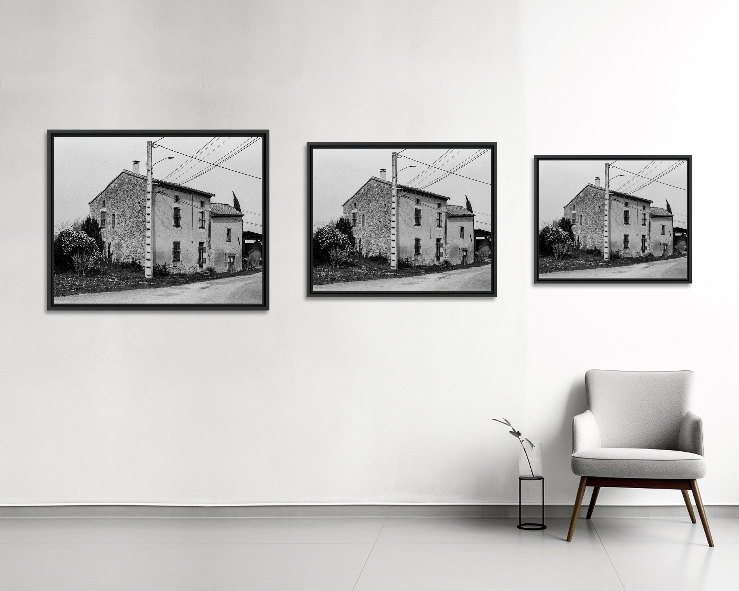 Le Pujol Vieille maison du Tarn dans un village en haut d'une colline.