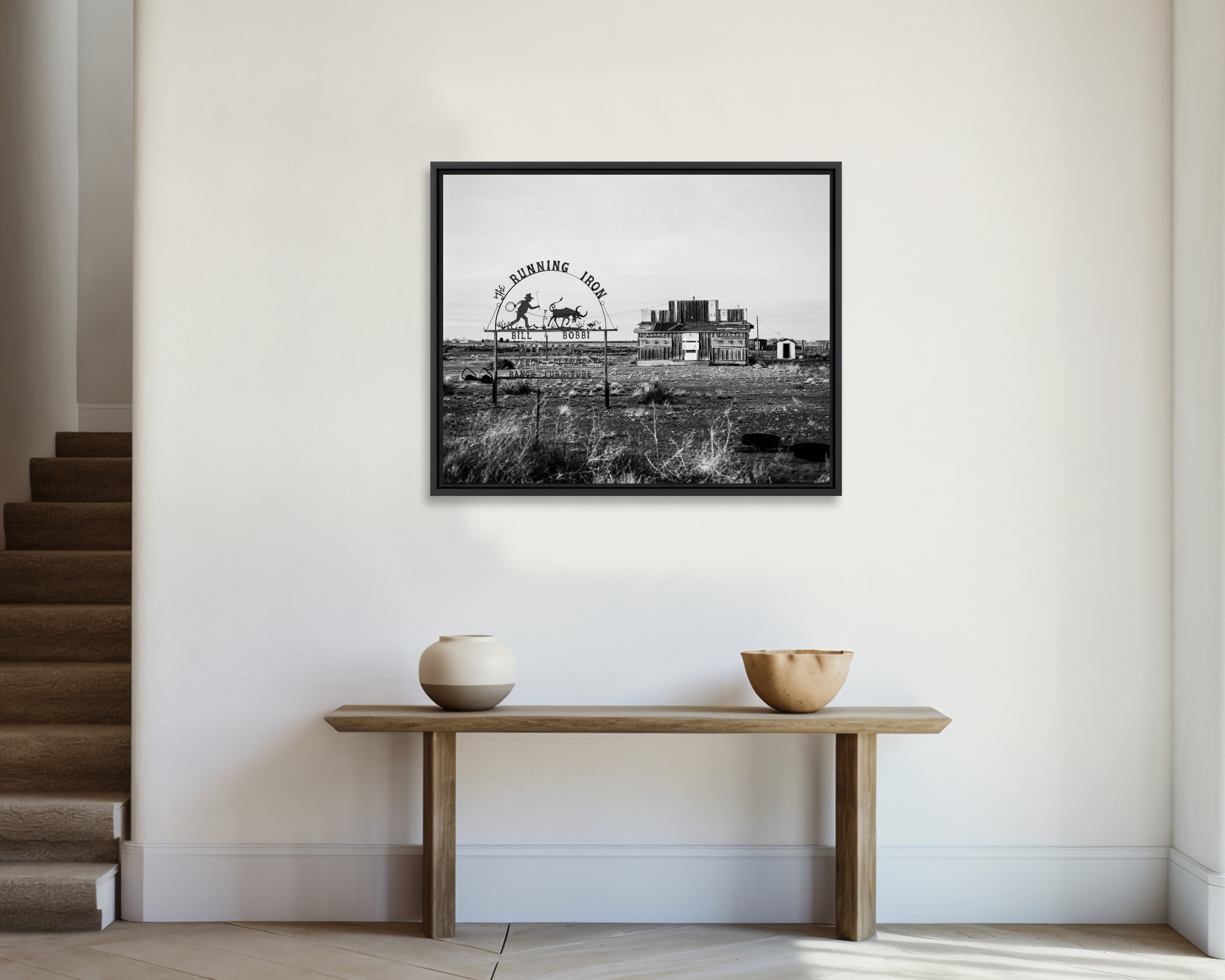 The Running Iron Le ranch de Bill & Bobby Williams au bord d'une route texane.